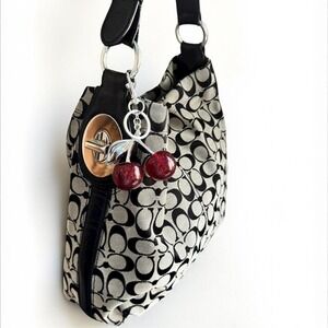Y2k Coach Canvas Penelope Large Turnlock Monogram Signature Hobo Shoulder Bag